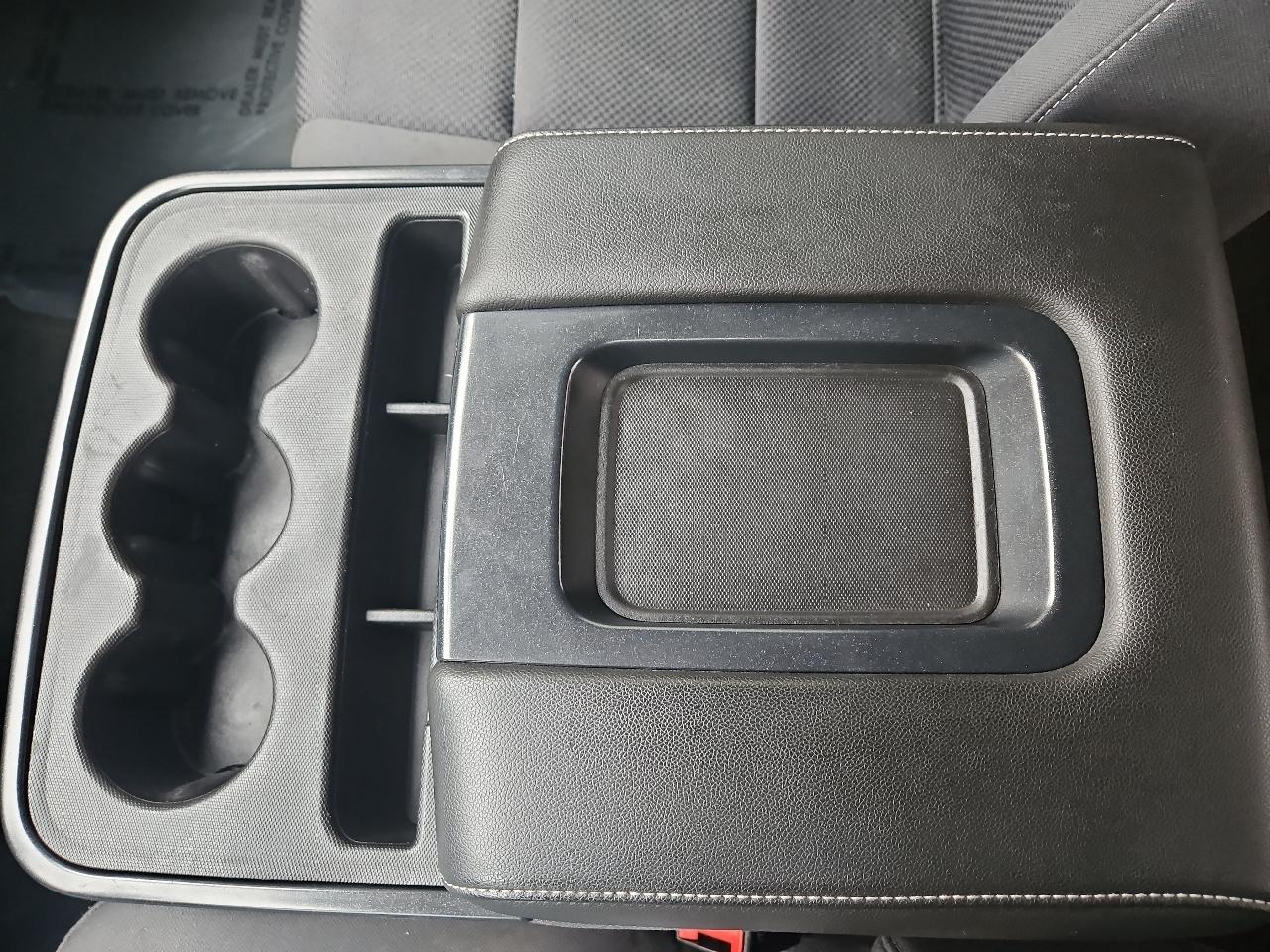 Chevrolet Silverado 1500 4WD Crew Cab 143.5" LT w/1LT 2016