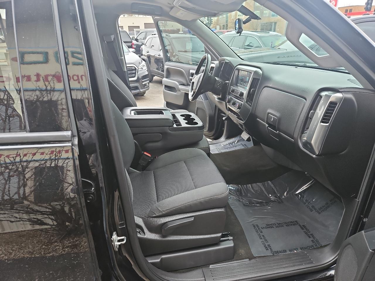 Chevrolet Silverado 1500 4WD Crew Cab 143.5" LT w/1LT 2016