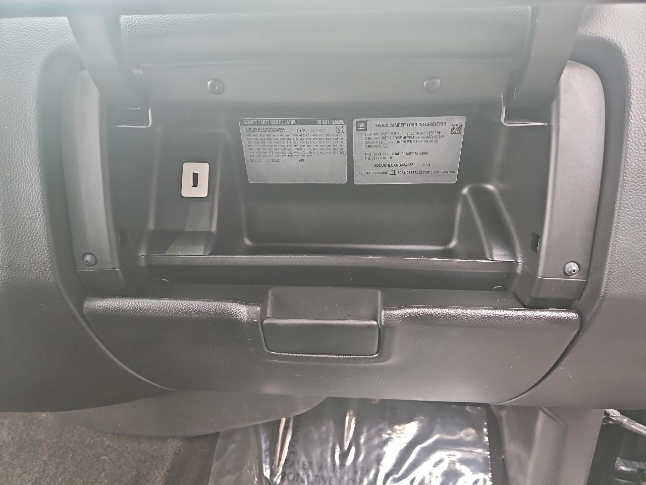 Chevrolet Silverado 1500 4WD Crew Cab 143.5" LT w/1LT 2016