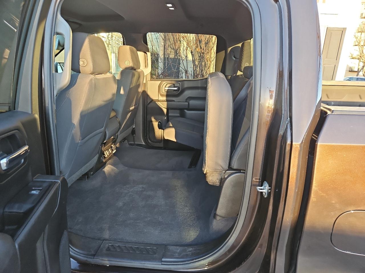 Chevrolet Silverado 1500 4WD Crew Cab 147" LT 2019