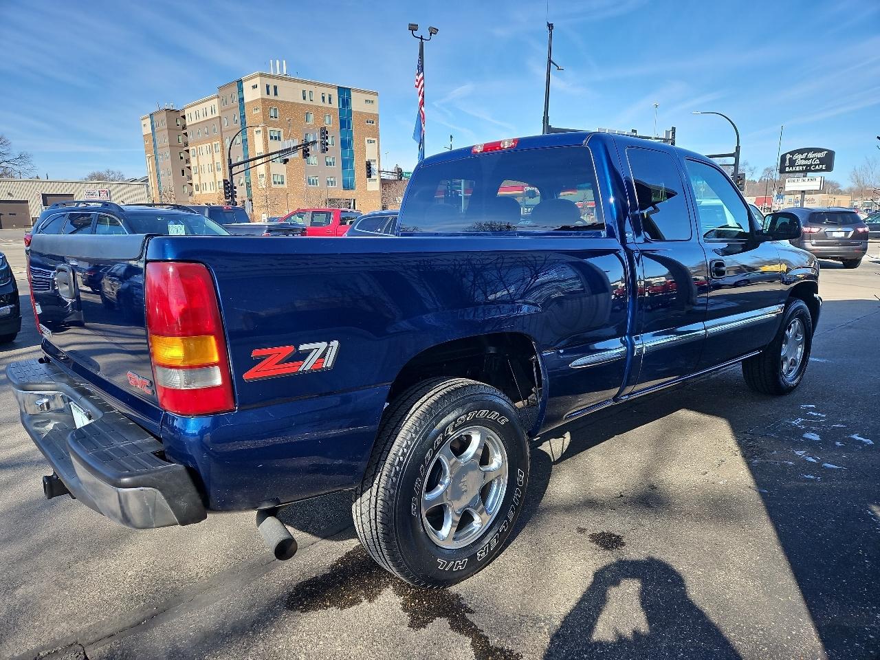 GMC New Sierra 1500 Ext Cab 143.5" WB 4WD SLE 1999