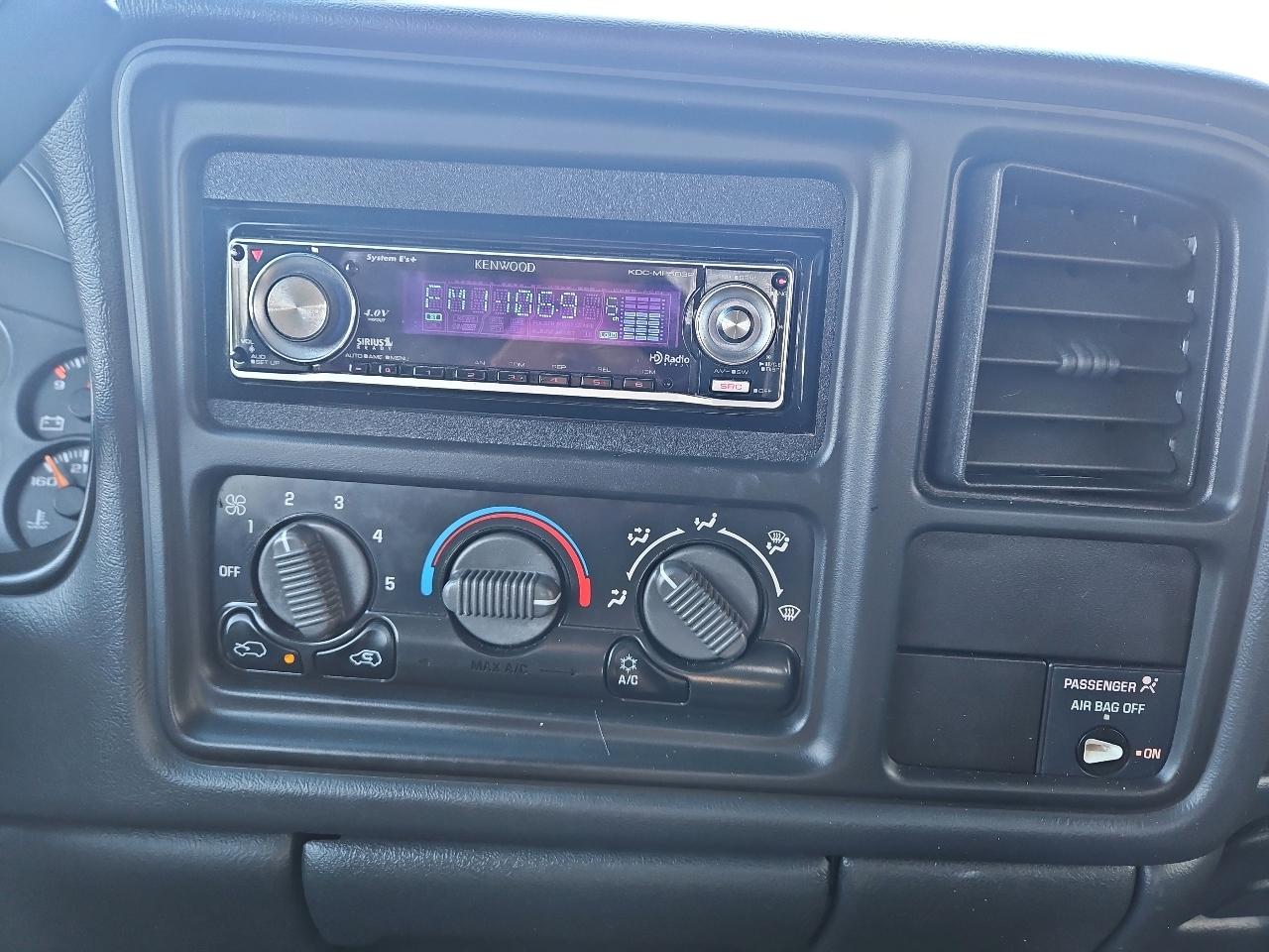 GMC New Sierra 1500 Ext Cab 143.5" WB 4WD SLE 1999