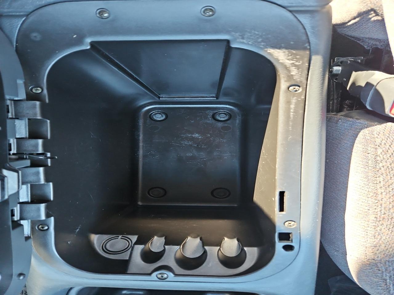 GMC New Sierra 1500 Ext Cab 143.5" WB 4WD SLE 1999