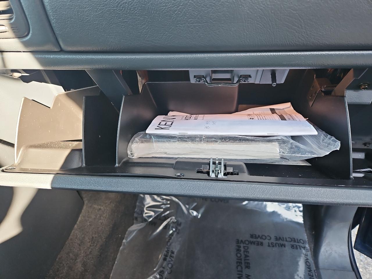 GMC New Sierra 1500 Ext Cab 143.5" WB 4WD SLE 1999