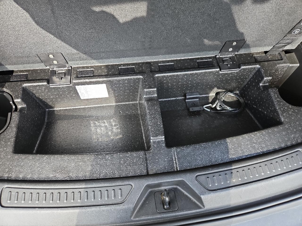 GMC Acadia AWD 4dr SLT w/SLT-1 2018