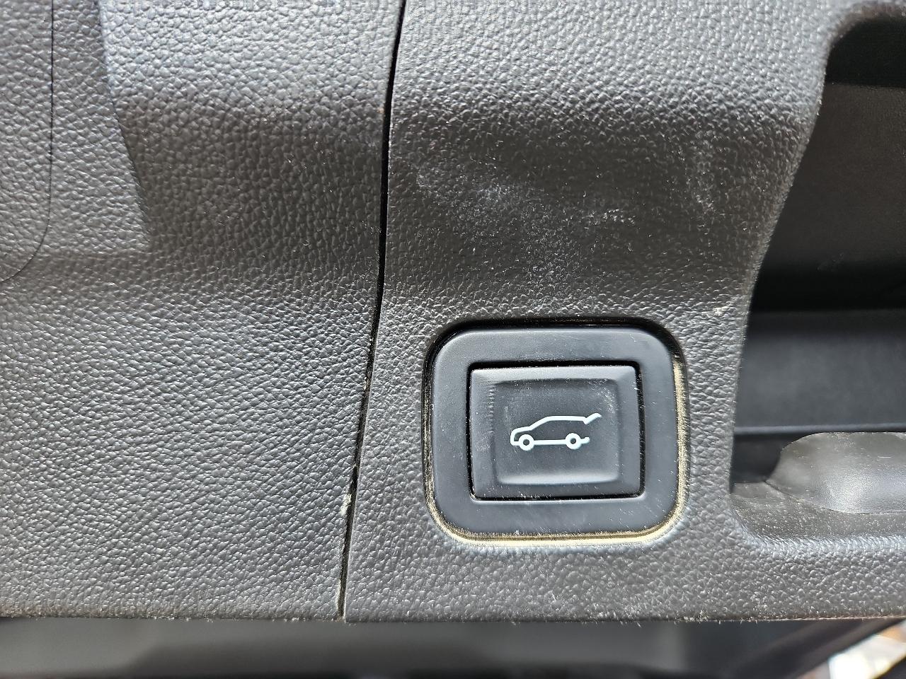 GMC Acadia AWD 4dr SLT w/SLT-1 2018