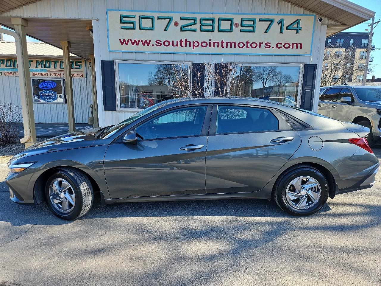 Hyundai Elantra SE IVT 2024