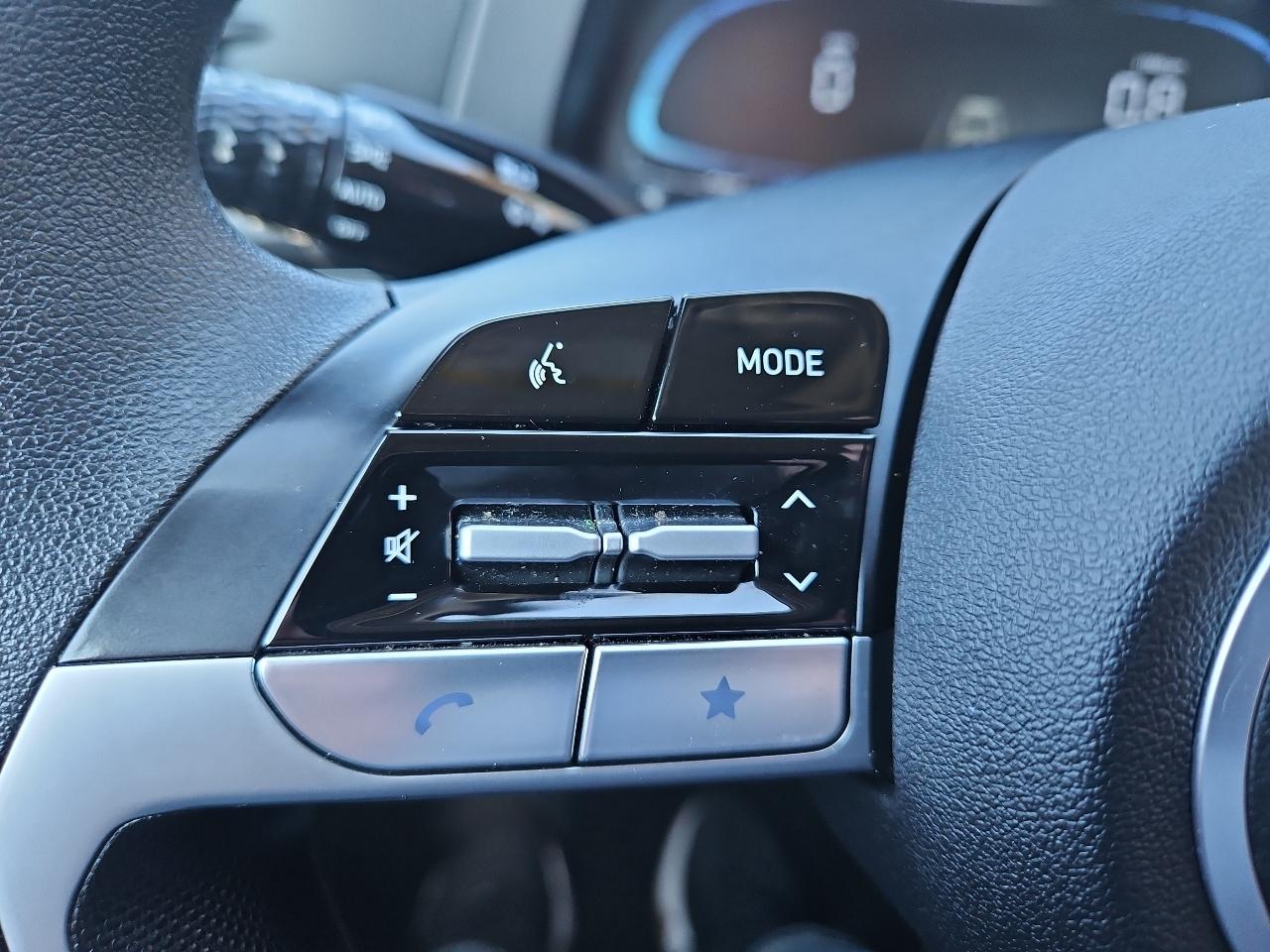 Hyundai Elantra SE IVT 2024