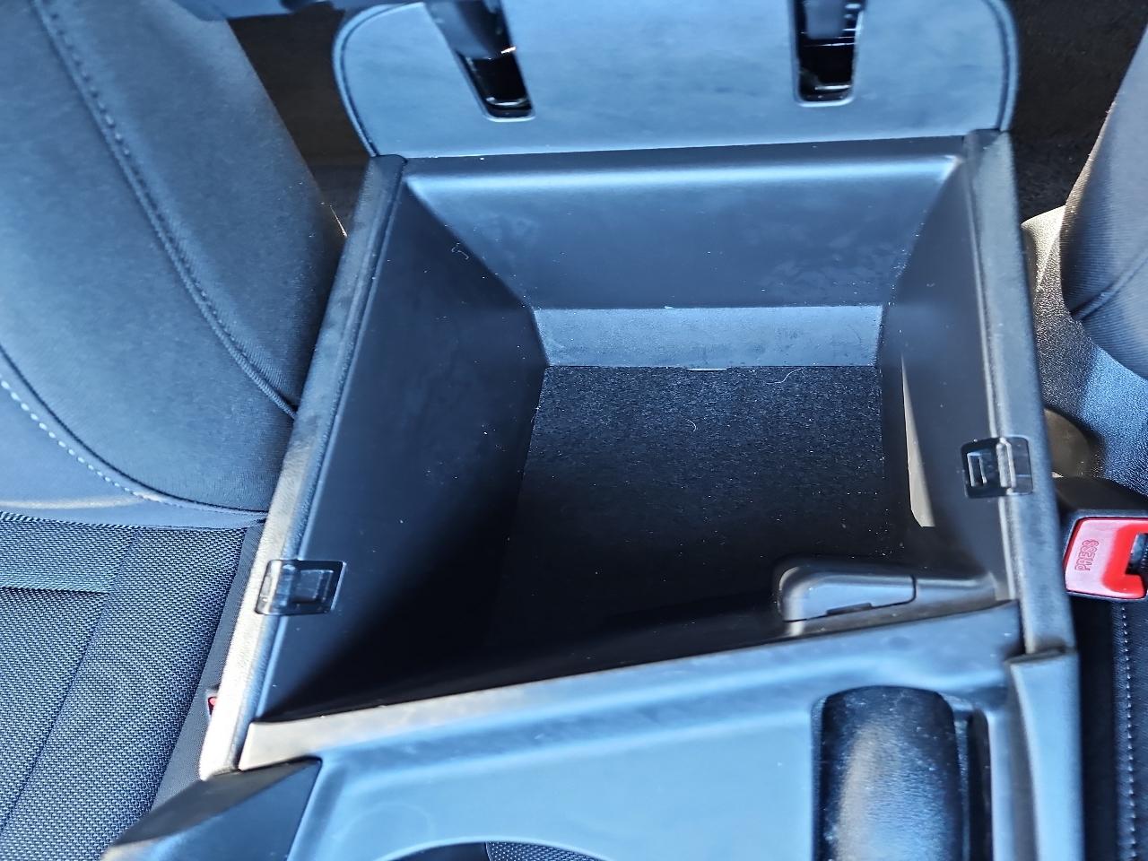 Hyundai Elantra SE IVT 2024