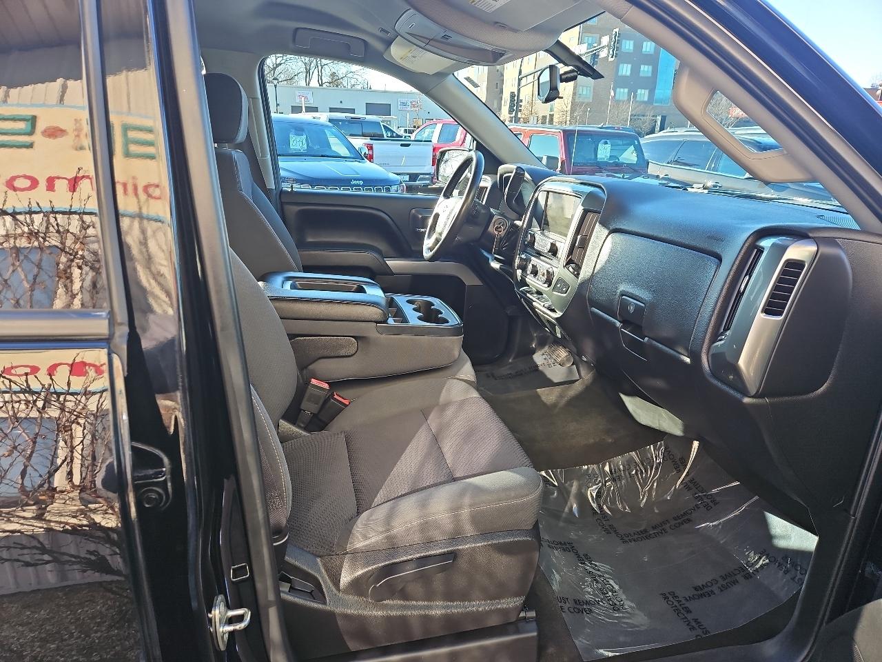 Chevrolet Silverado 1500 4WD Double Cab 143.5" LT w/2LT 2016