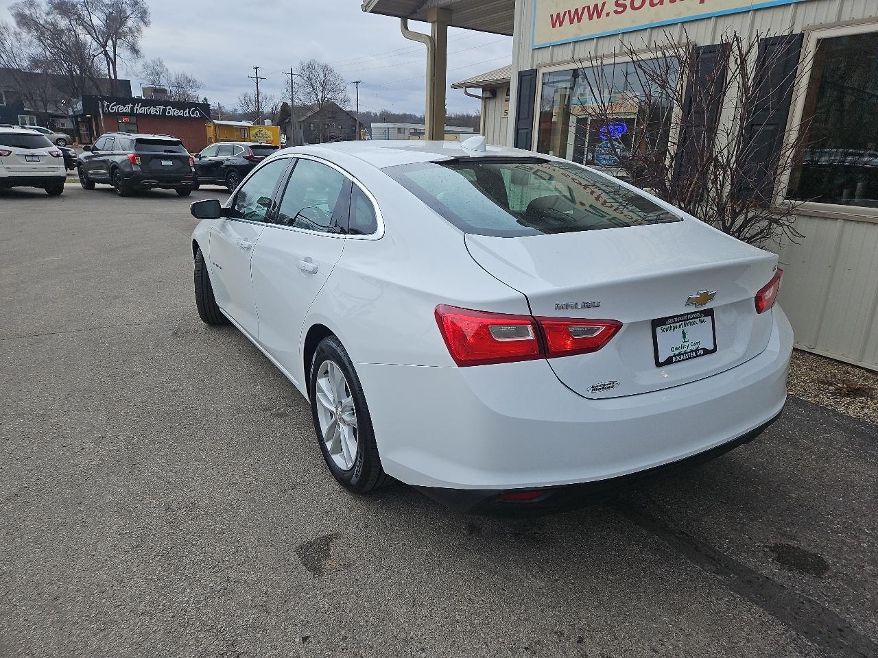 Chevrolet Malibu 4dr Sdn LT w/1LT 2016