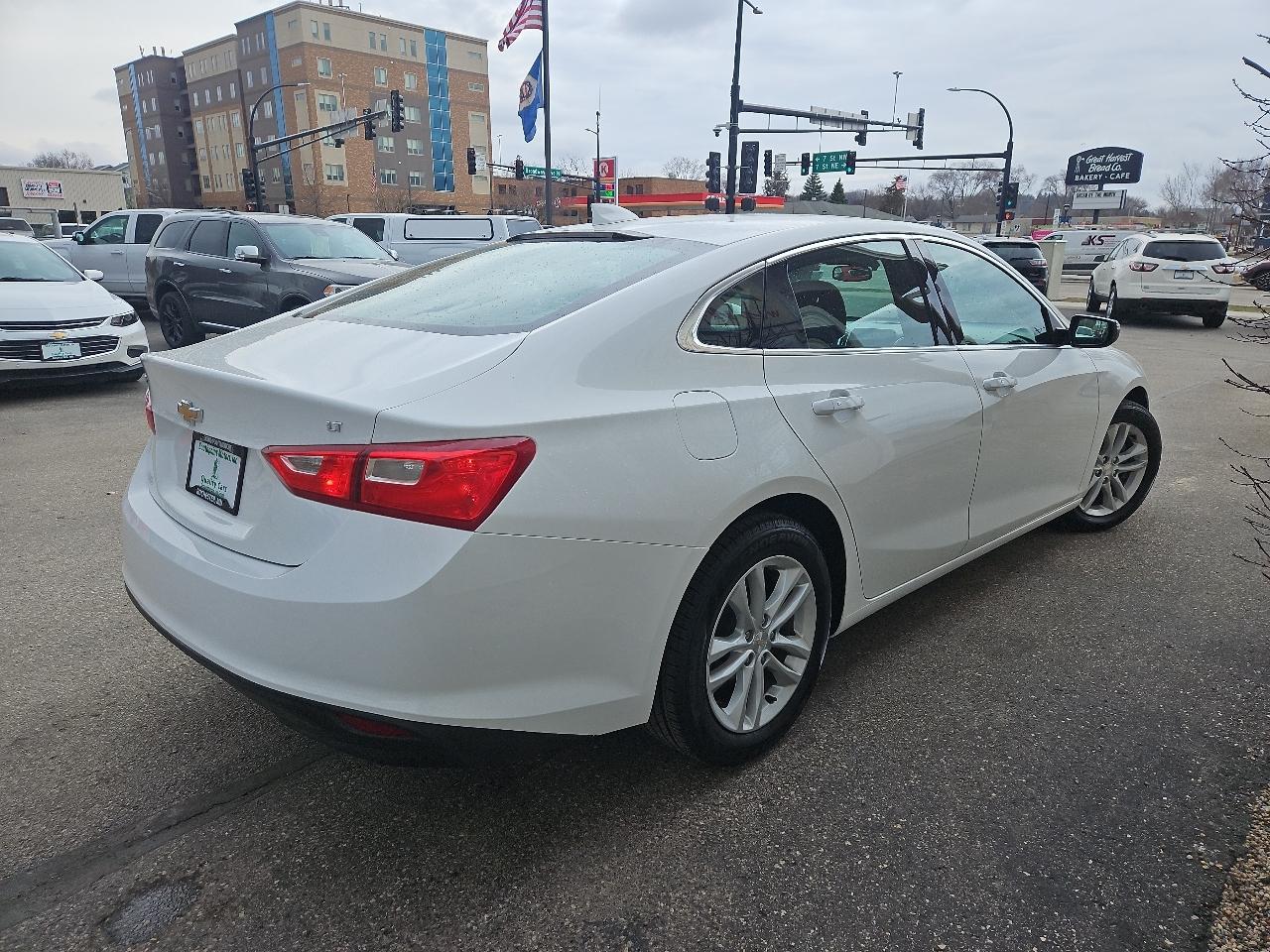 Chevrolet Malibu 4dr Sdn LT w/1LT 2016