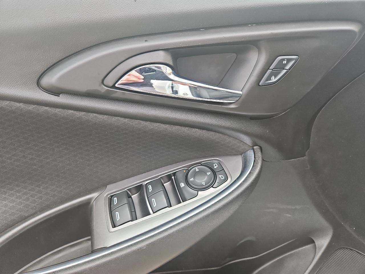 Chevrolet Malibu 4dr Sdn LT w/1LT 2016