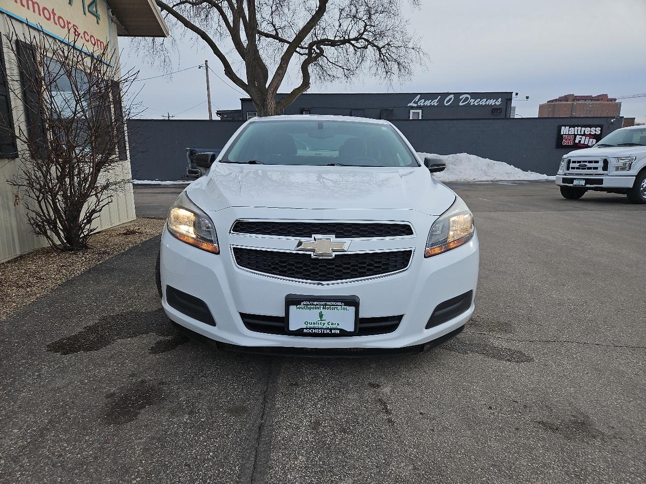 Chevrolet Malibu 4dr Sdn LS w/1LS 2013