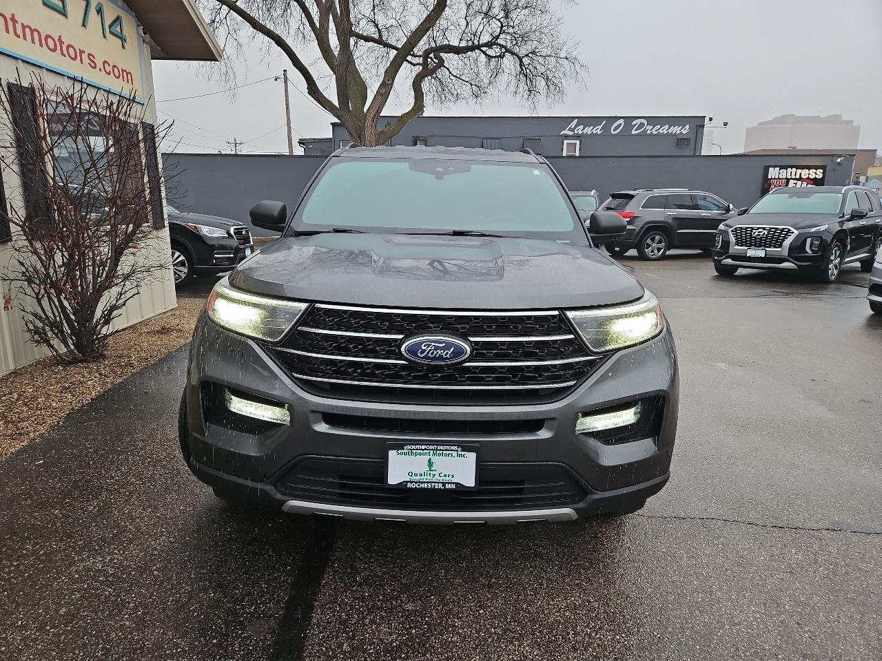 Ford Explorer XLT 4WD 2020