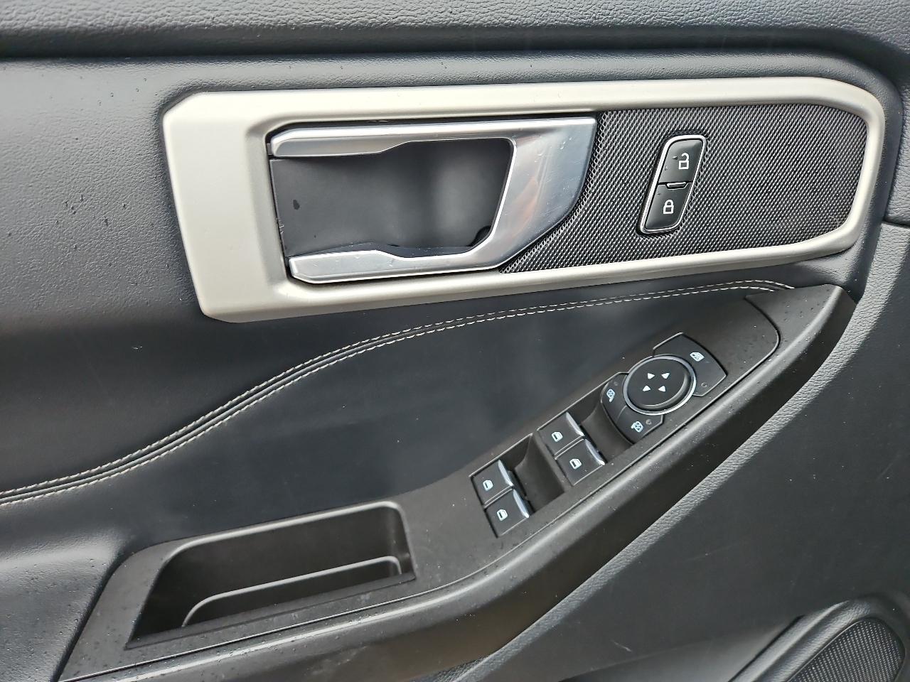 Ford Explorer XLT 4WD 2020