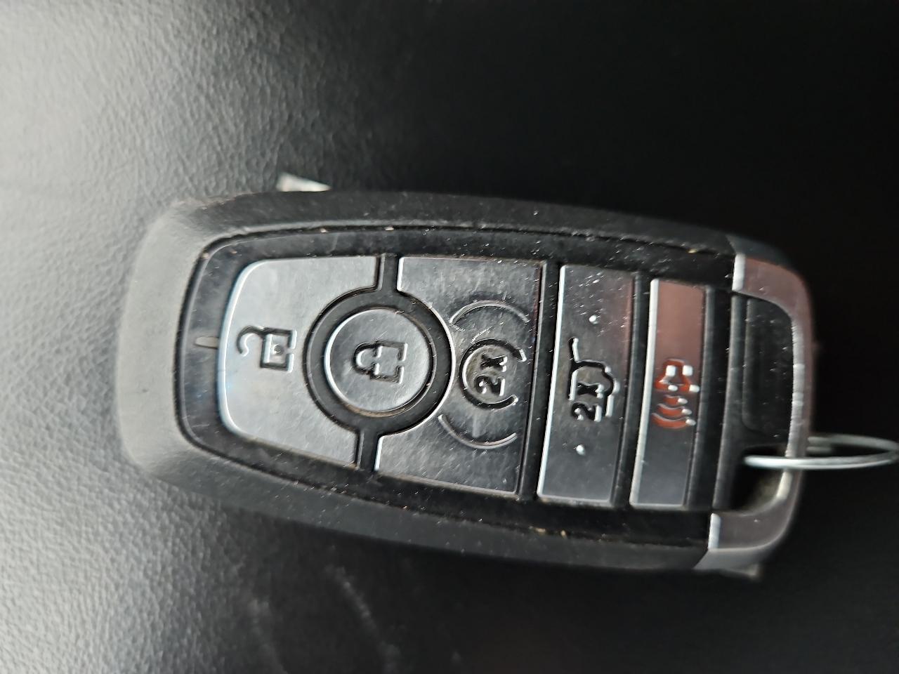 Ford Explorer XLT 4WD 2020