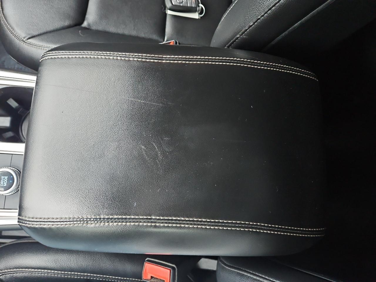 Ford Explorer XLT 4WD 2020