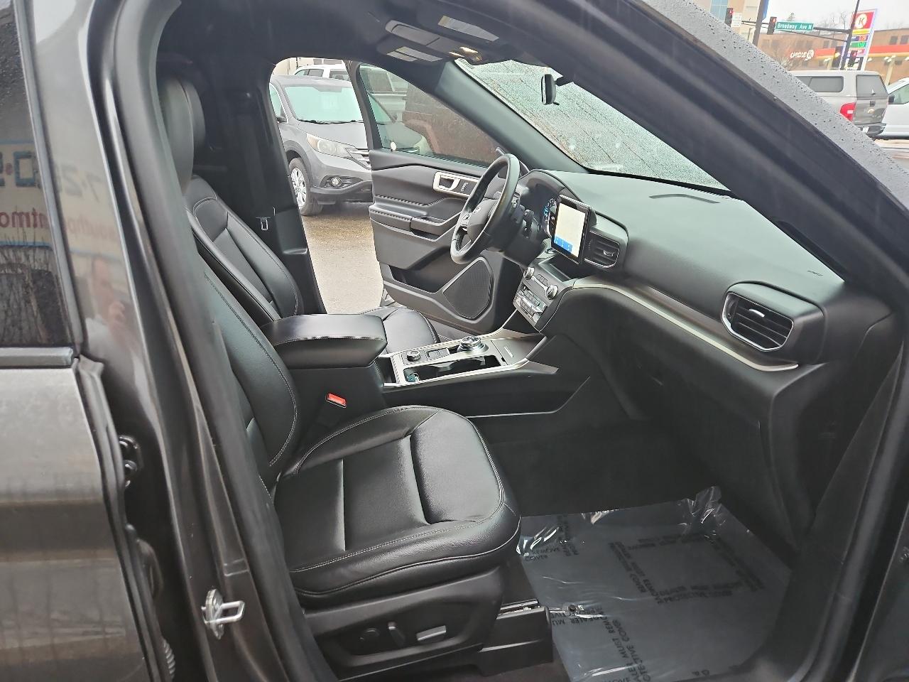 Ford Explorer XLT 4WD 2020
