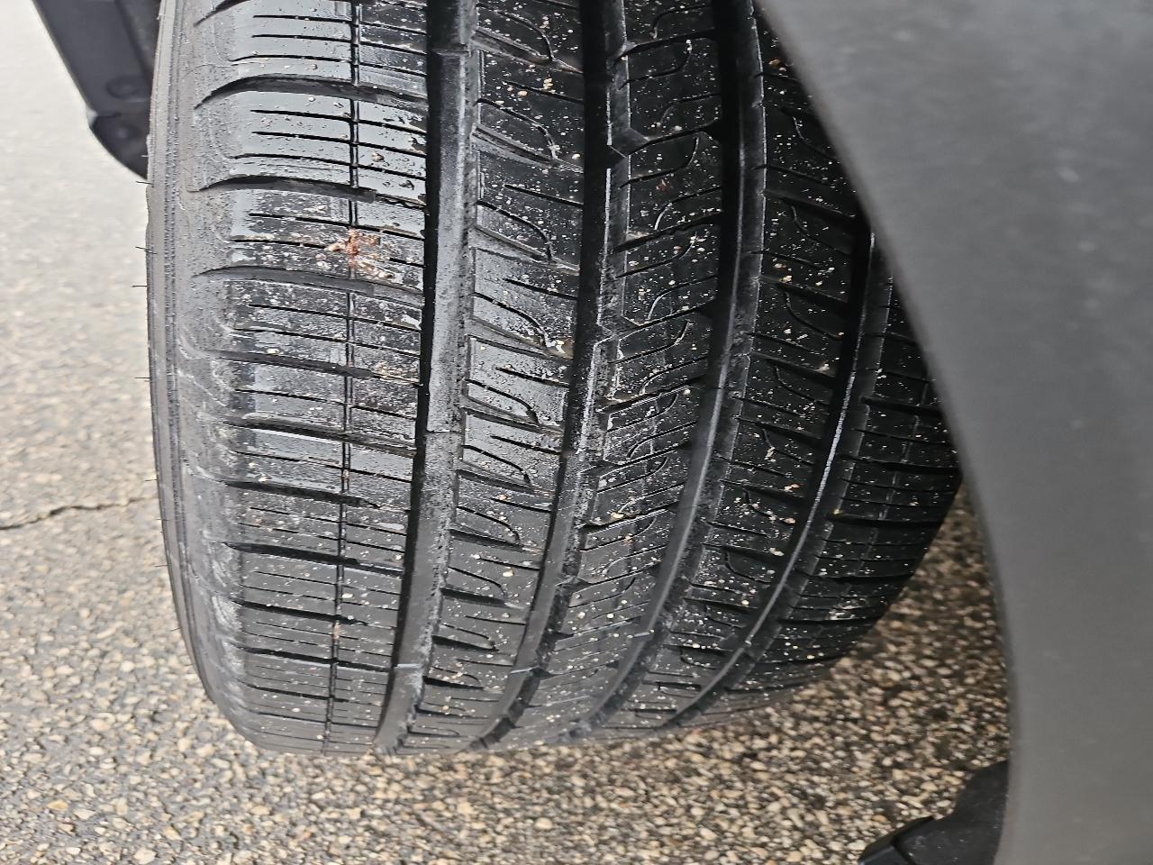 Ford Explorer XLT 4WD 2020