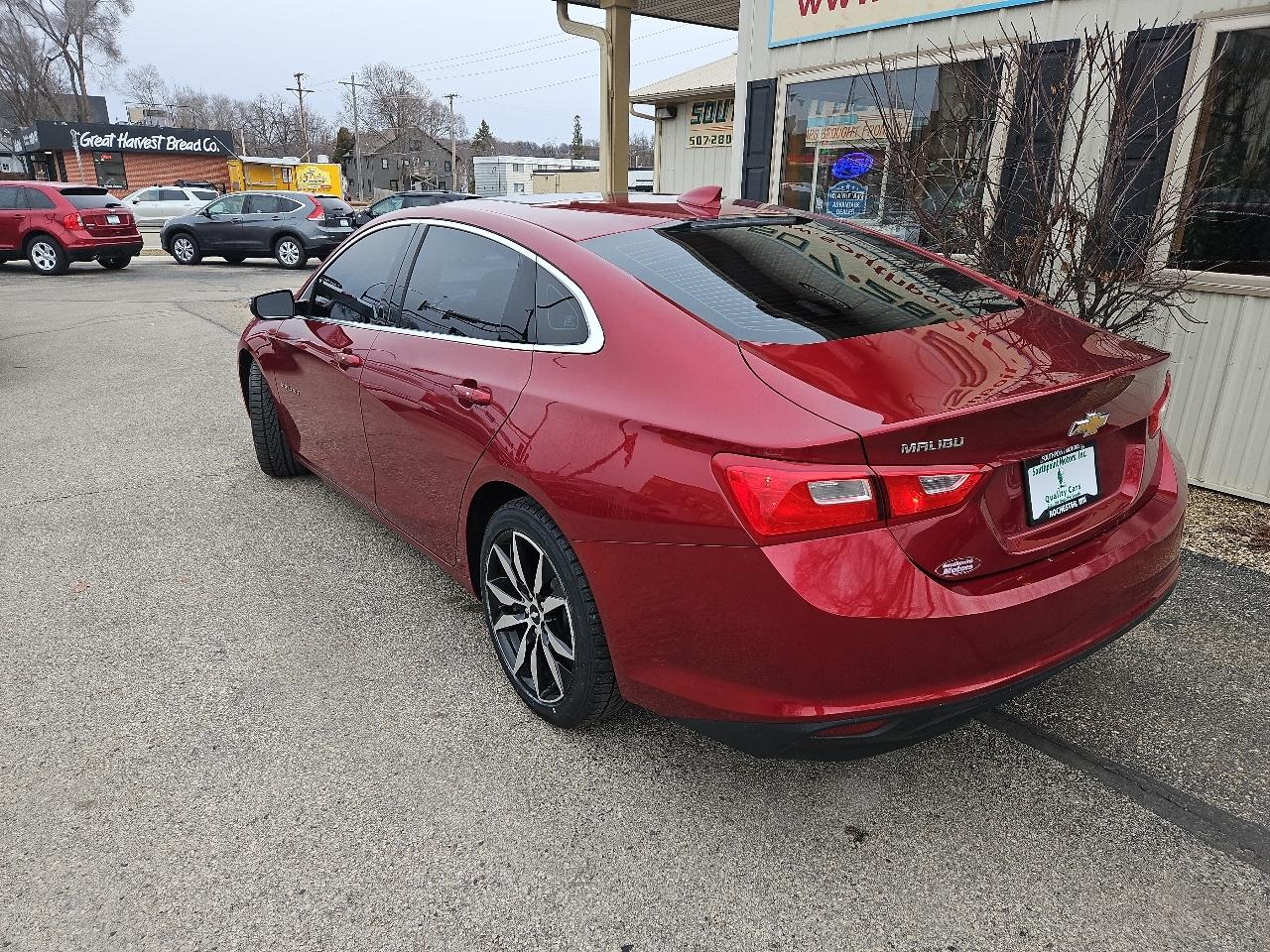 Chevrolet Malibu 4dr Sdn LT w/1LT 2017
