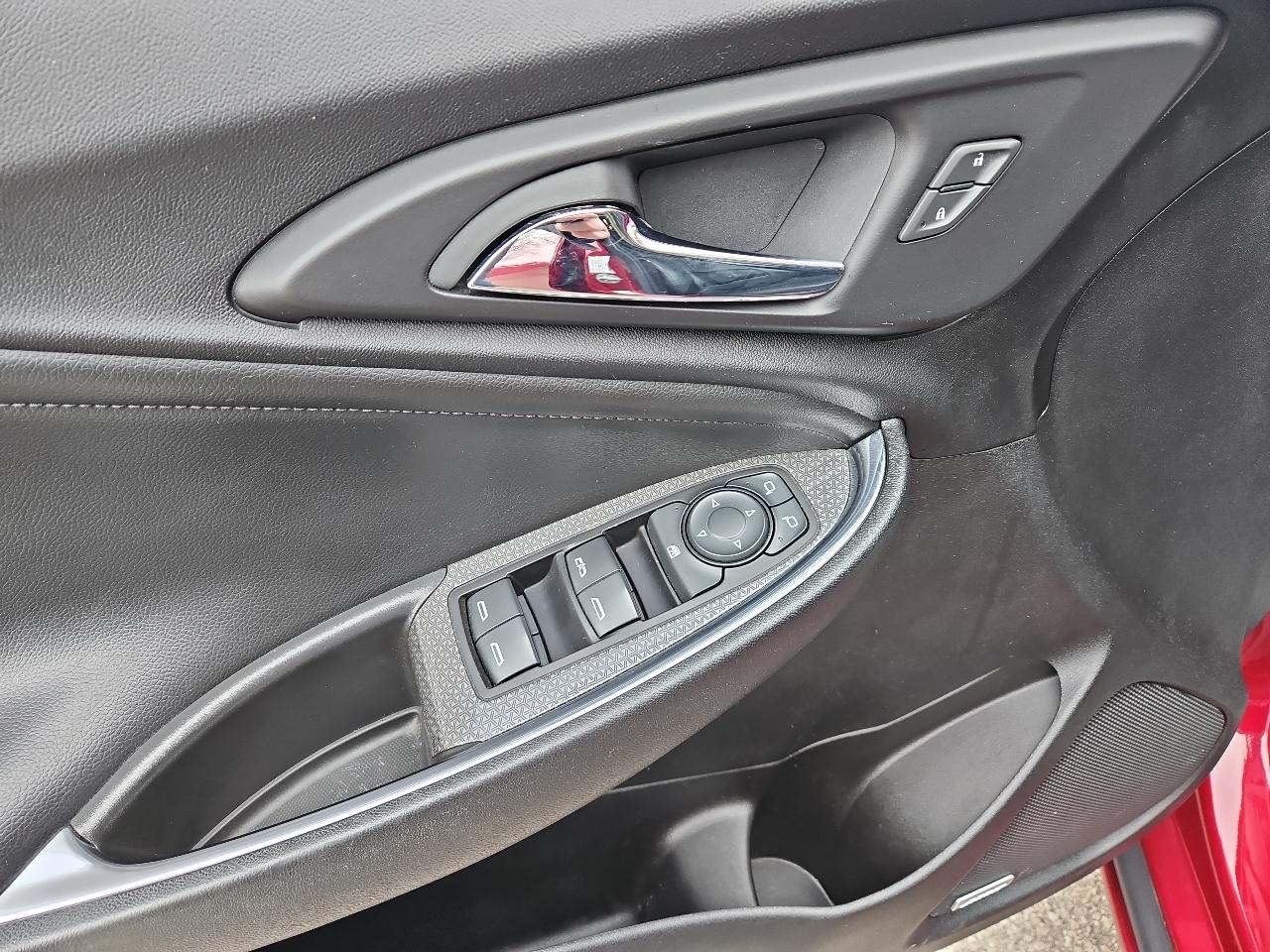 Chevrolet Malibu 4dr Sdn LT w/1LT 2017