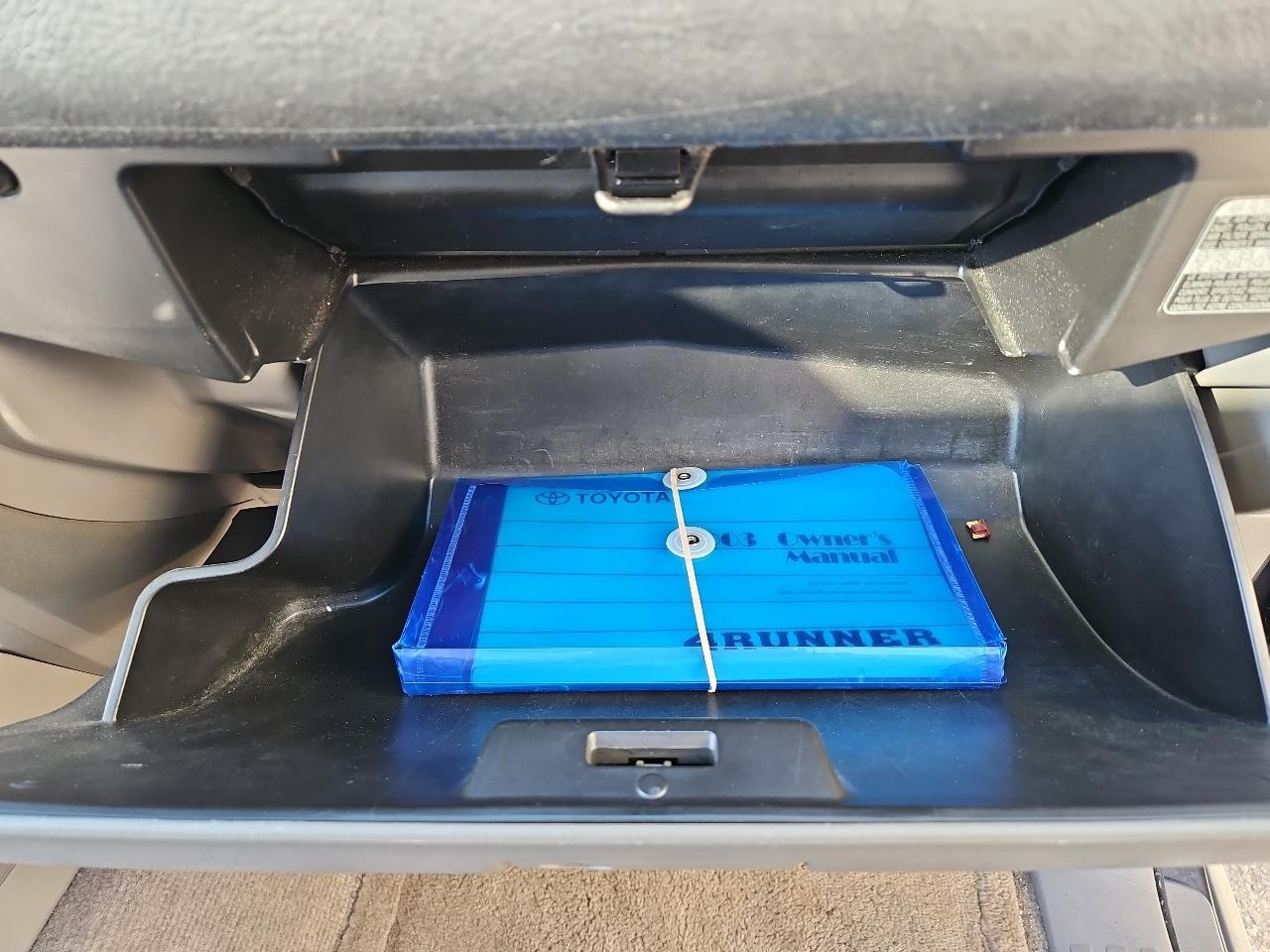 Toyota 4Runner 4dr SR5 V8 Auto 4WD (Natl) 2003