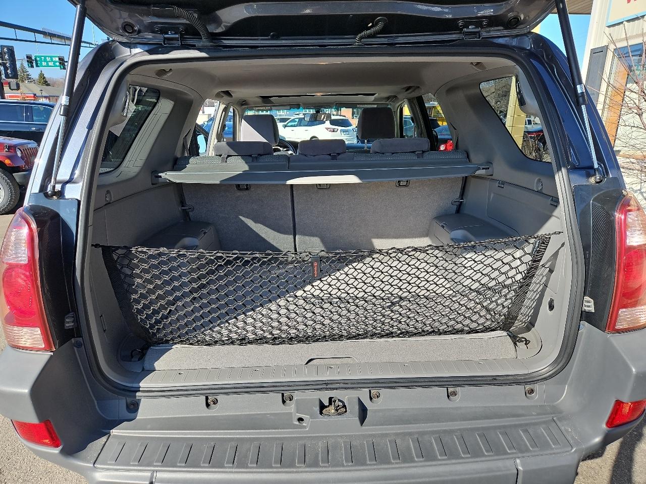 Toyota 4Runner 4dr SR5 V8 Auto 4WD (Natl) 2003