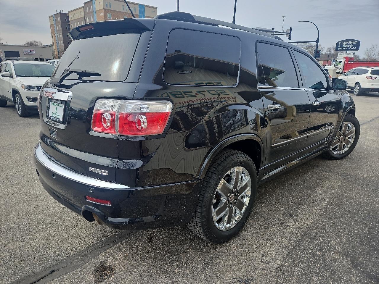 GMC Acadia AWD 4dr Denali 2012