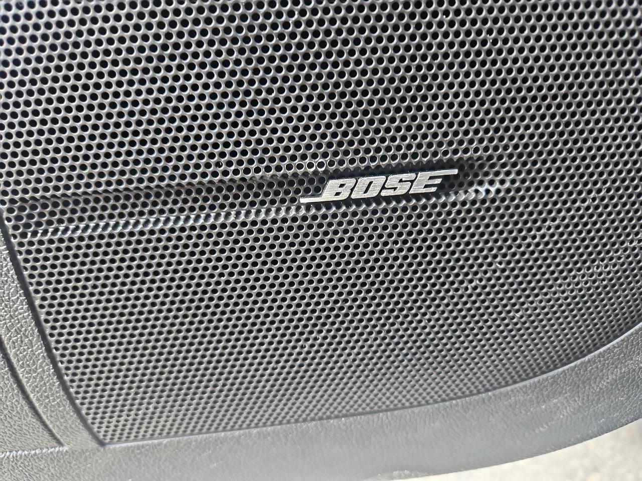 GMC Acadia AWD 4dr Denali 2012