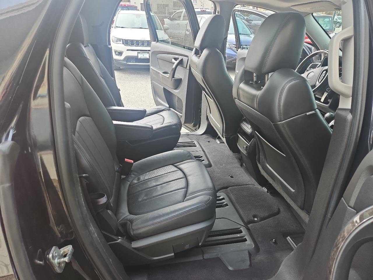 GMC Acadia AWD 4dr Denali 2012