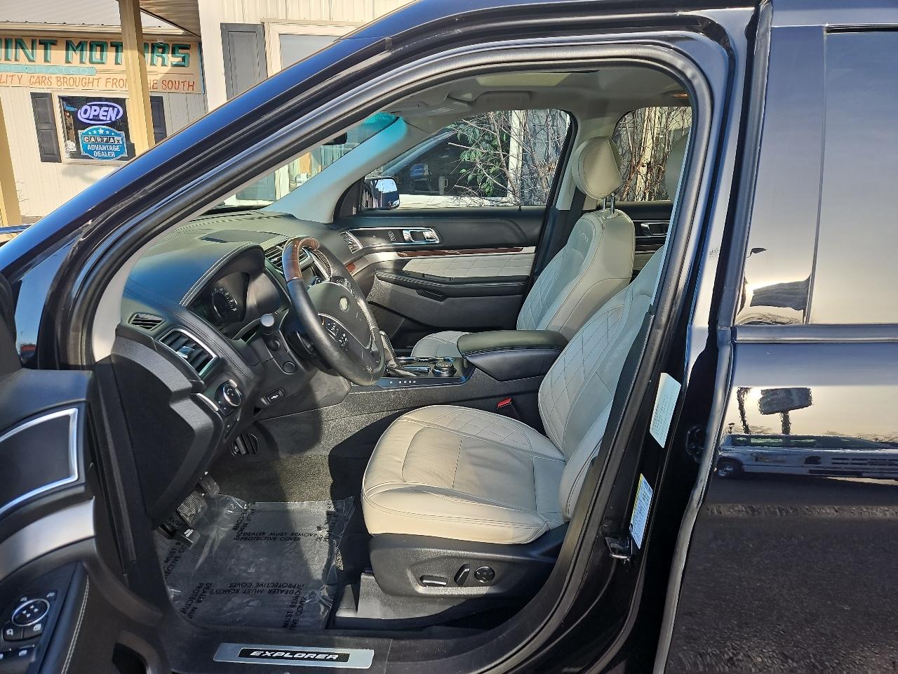 Ford Explorer 4WD 4dr Platinum 2016