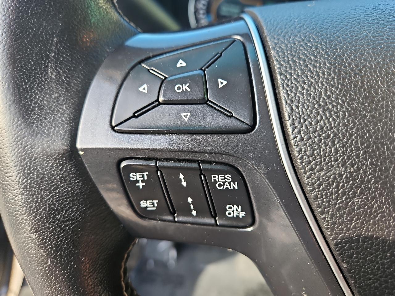 Ford Explorer 4WD 4dr Platinum 2016