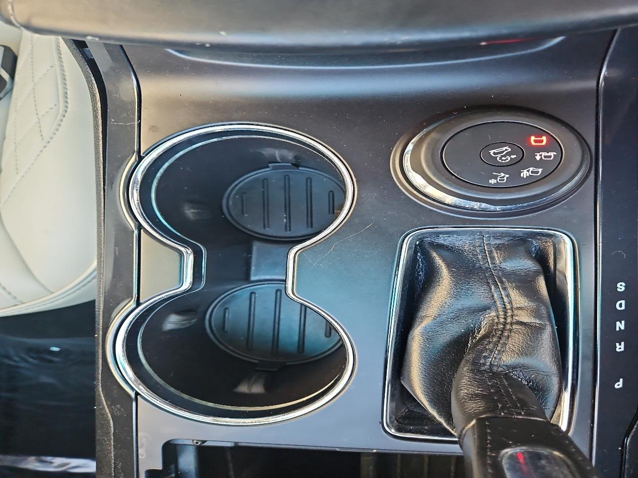 Ford Explorer 4WD 4dr Platinum 2016