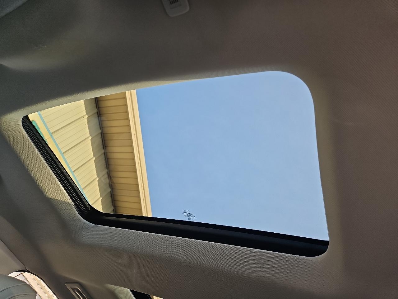 Ford Explorer 4WD 4dr Platinum 2016