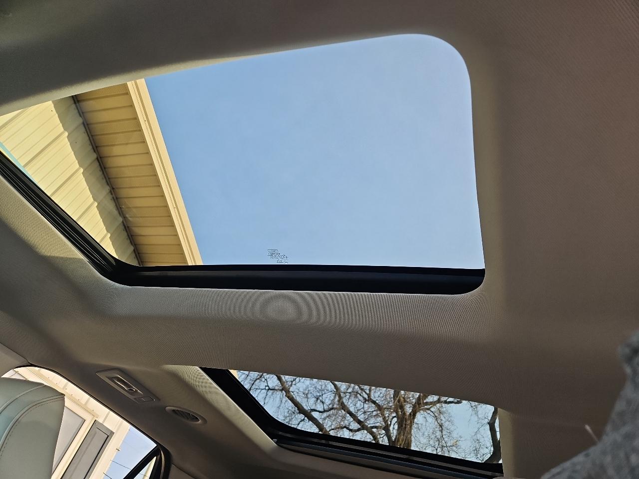 Ford Explorer 4WD 4dr Platinum 2016