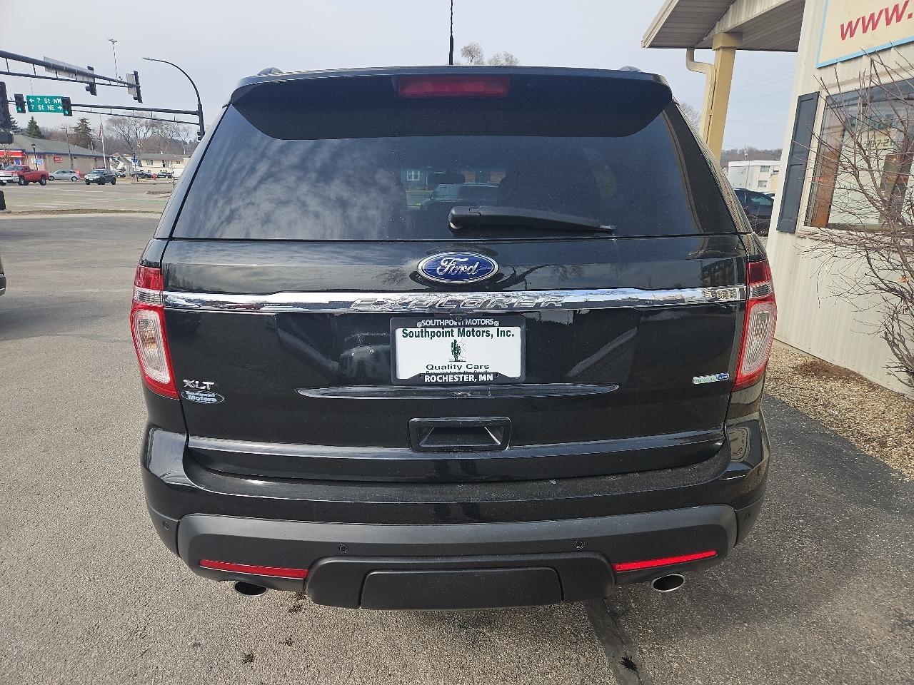 Ford Explorer 4WD 4dr XLT 2015
