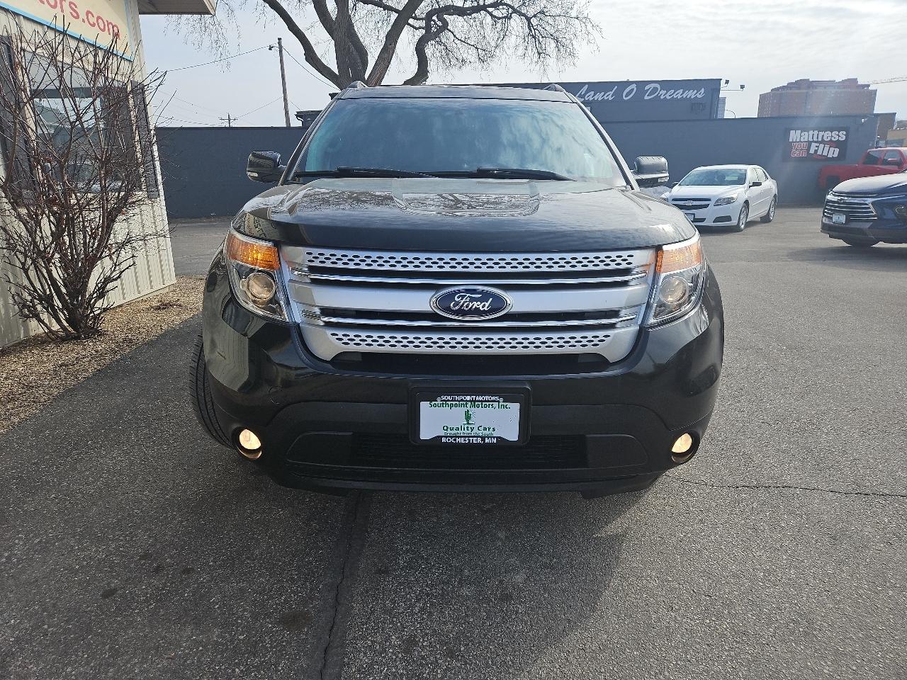 Ford Explorer 4WD 4dr XLT 2015