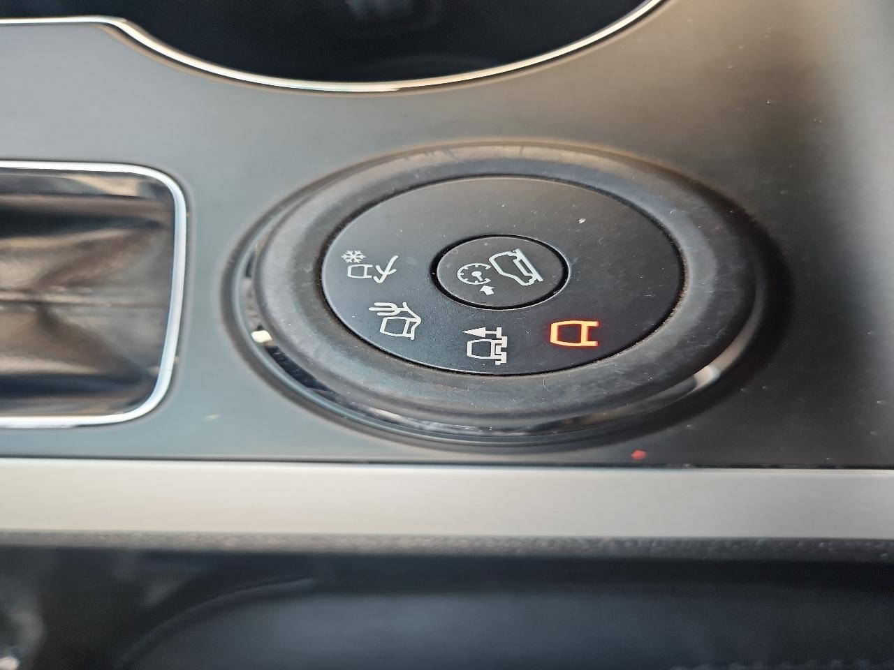 Ford Explorer 4WD 4dr XLT 2015