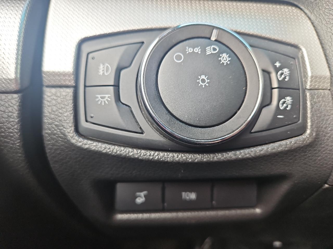 Ford Explorer 4WD 4dr XLT 2015