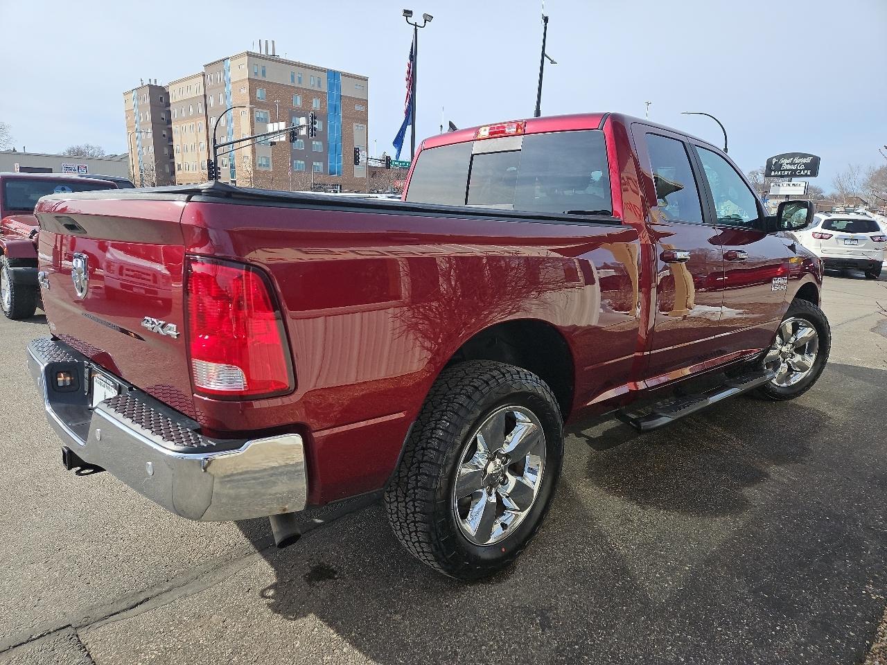 RAM 1500 Big Horn 4x4 Quad Cab 6'4" Box 2018