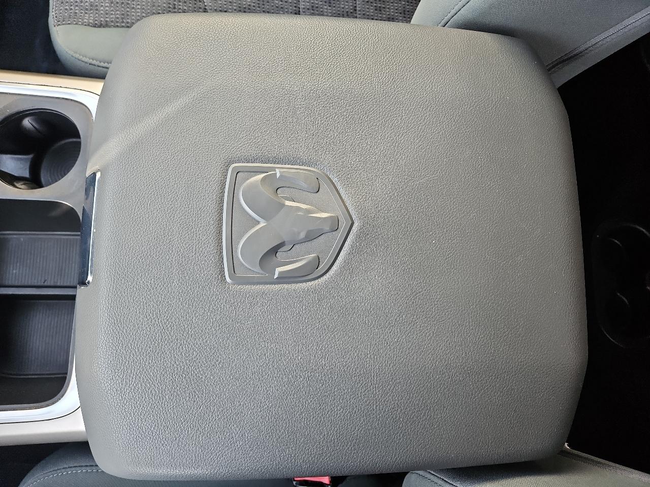 RAM 1500 Big Horn 4x4 Quad Cab 6'4" Box 2018