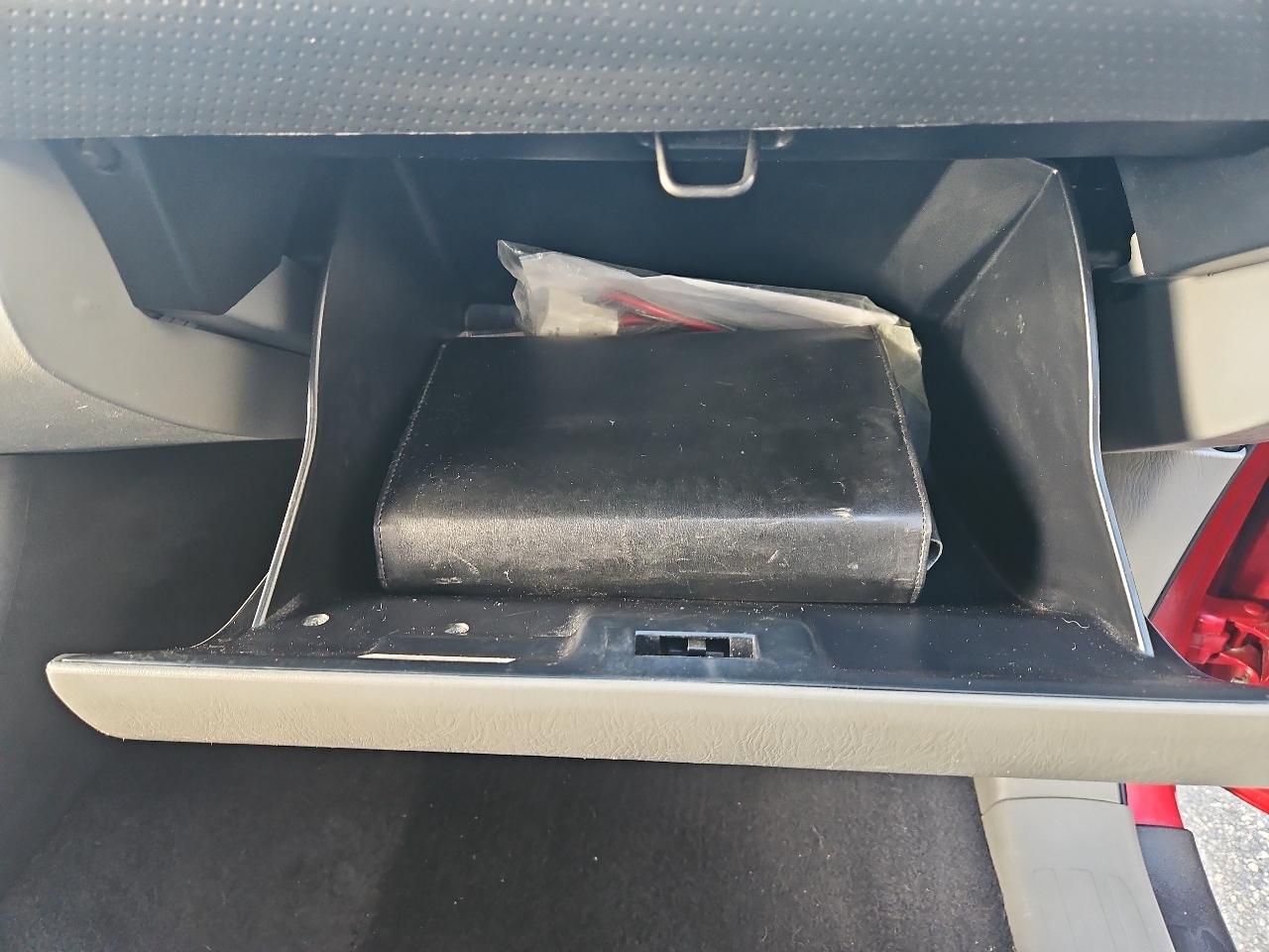 Toyota Tacoma 4WD Double Cab V6 MT (Natl) 2013