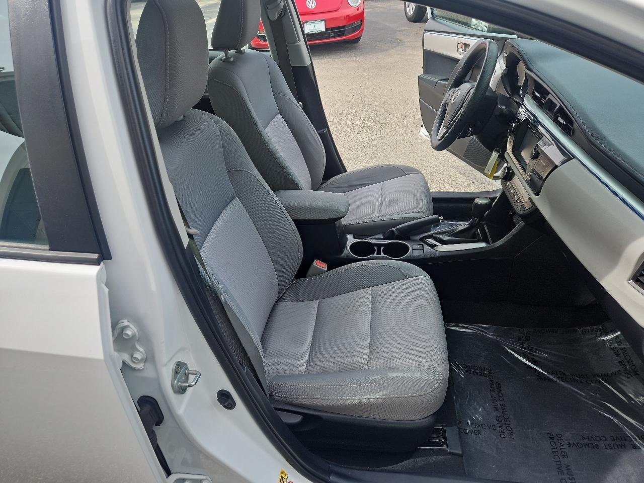 Toyota Corolla 4dr Sdn CVT LE Premium (Natl) 2014