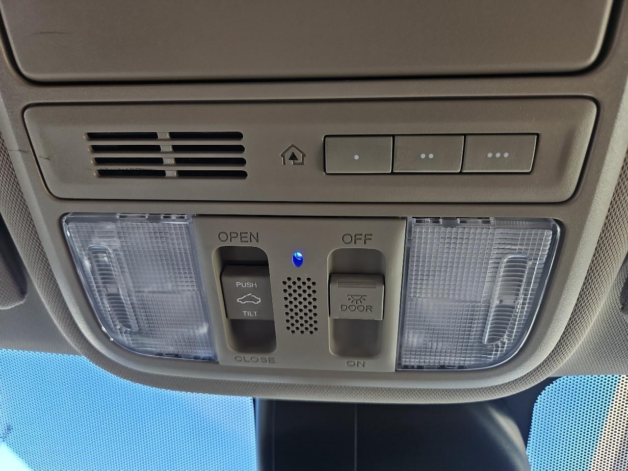 Honda Odyssey Touring Auto 2017