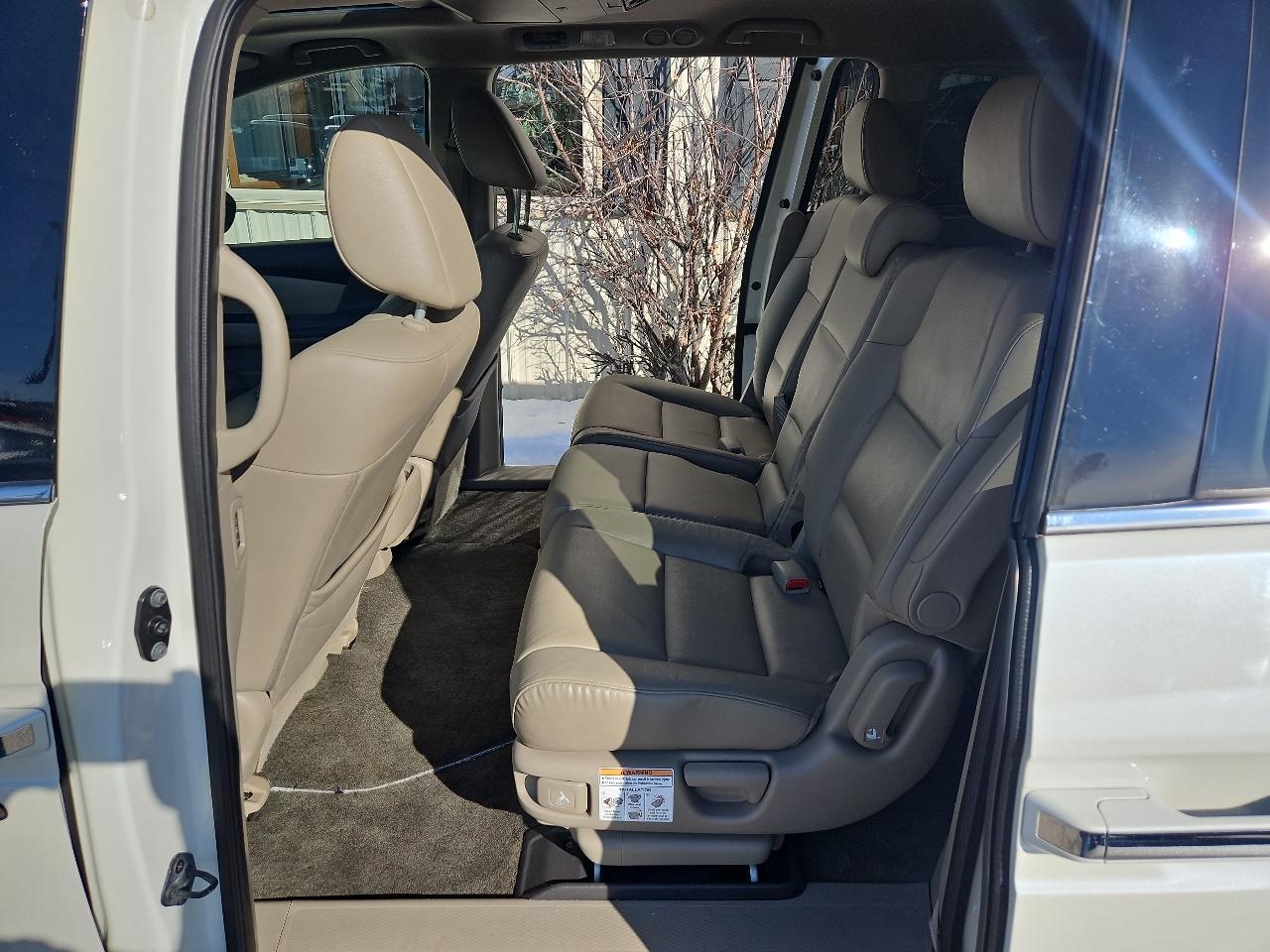 Honda Odyssey Touring Auto 2017