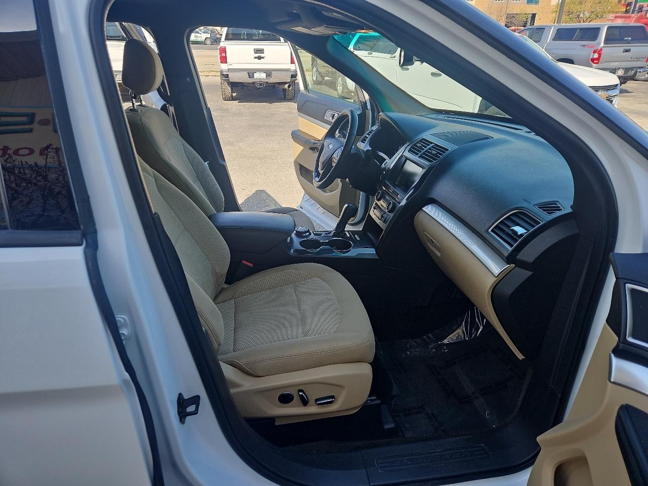 Ford Explorer 4WD 4dr XLT 2016