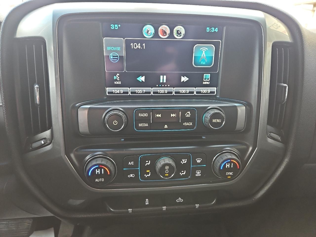 Chevrolet Silverado 1500 4WD Double Cab 143.5" LT w/1LT 2015