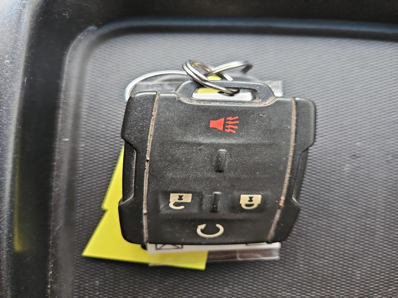 Chevrolet Silverado 1500 4WD Double Cab 143.5" LT w/1LT 2015