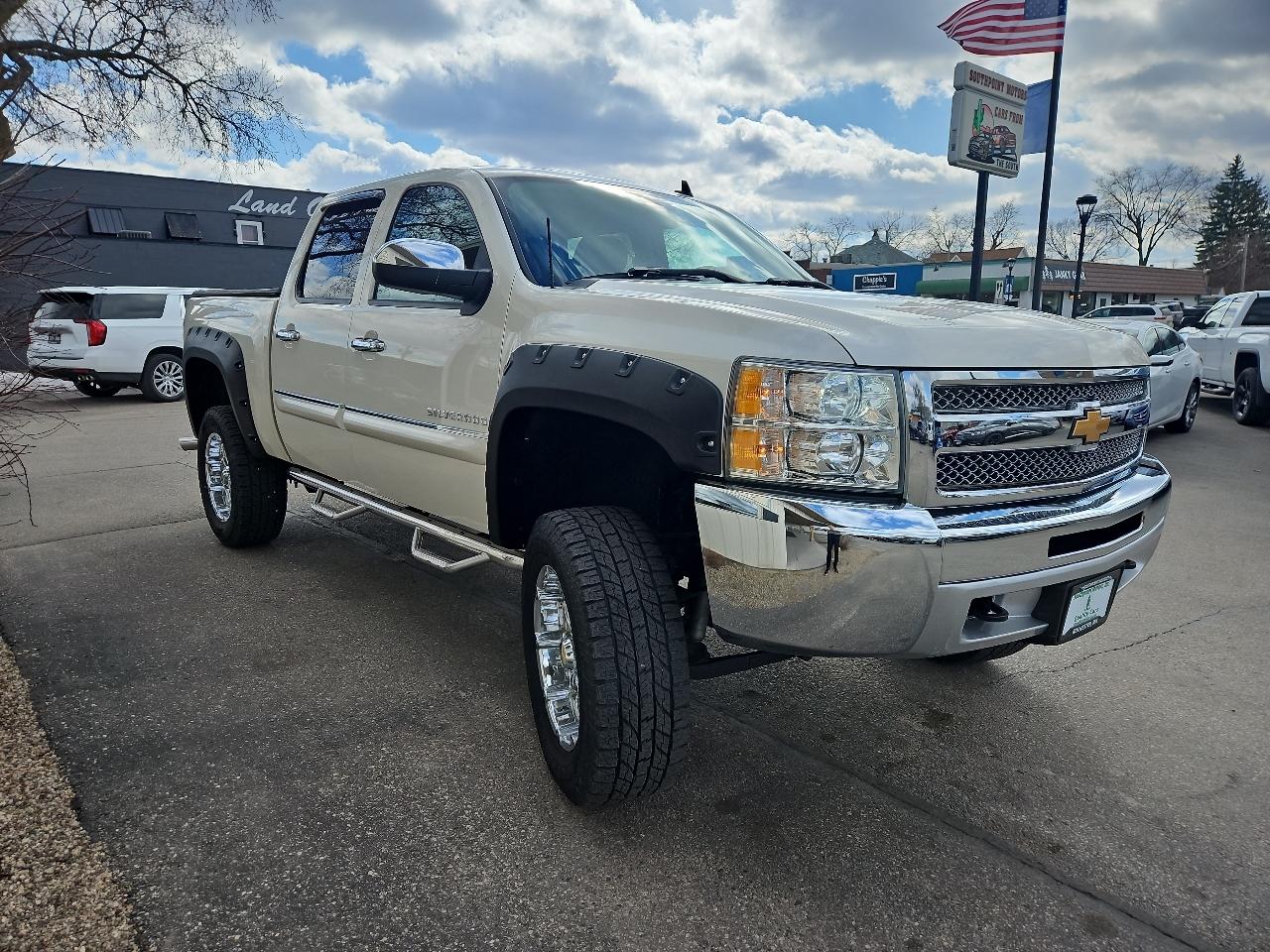 Chevrolet Silverado 1500 4WD Crew Cab 143.5" LT 2013